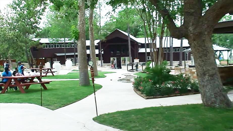 Paradise Resort At Hill Country Buchanan Dam Екстер'єр фото
